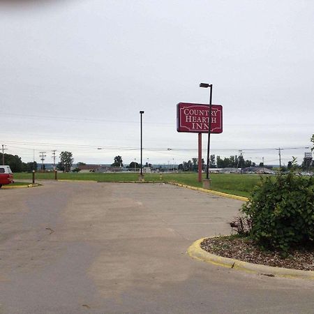 Country Hearth Inn & Suites Willard Экстерьер фото
